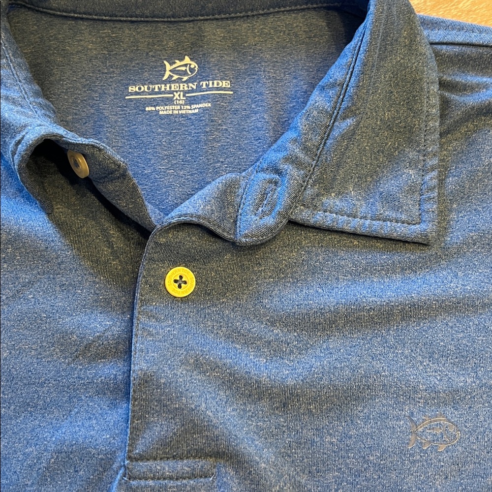 Southern tide boys Xl/16 performance polo EUC - Picture 2 of 2